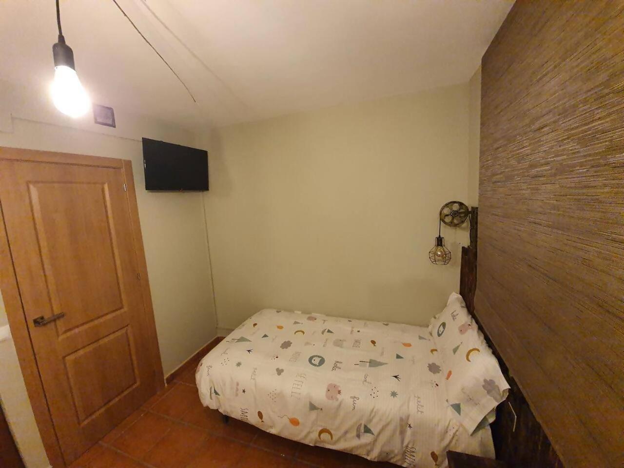 Apartamento La Leyenda Del Curavacas Alba de los Cardaños Exterior foto