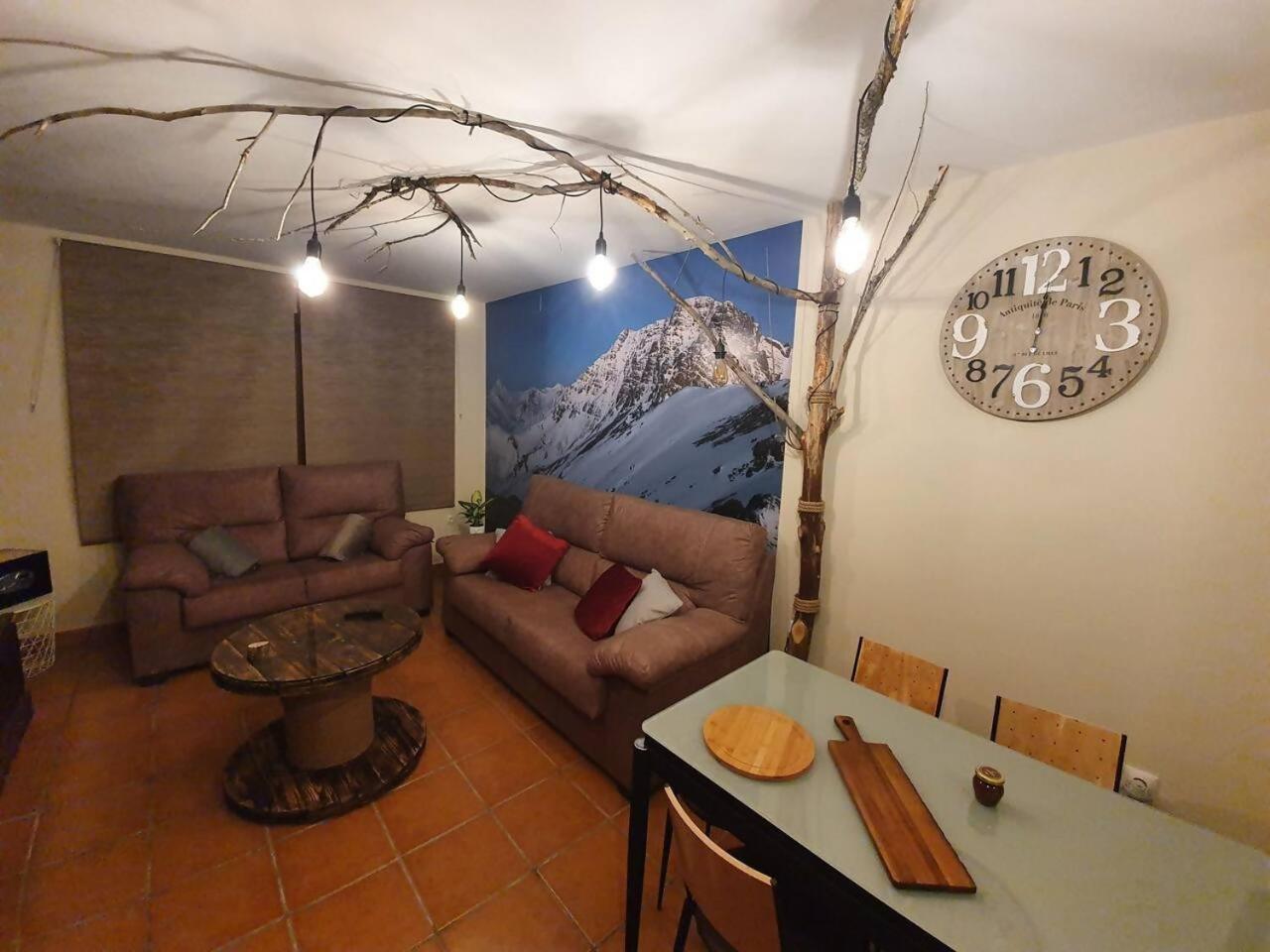 Apartamento La Leyenda Del Curavacas Alba de los Cardaños Exterior foto