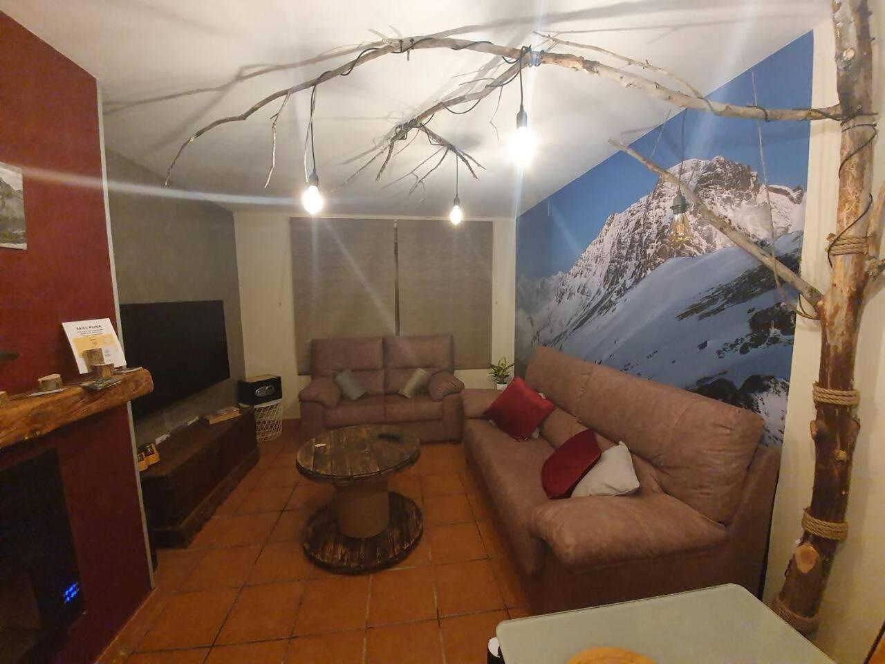 Apartamento La Leyenda Del Curavacas Alba de los Cardaños Exterior foto